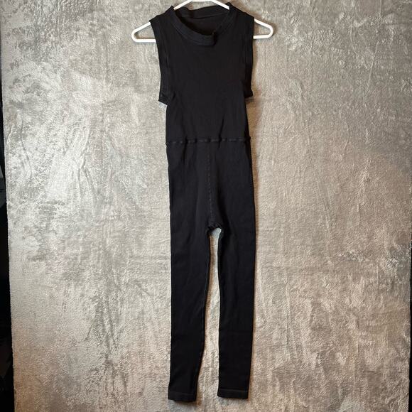 Free People Black Ribbed Keyhole Back Jumpsuit Size XS / Small‎ - Picture 1 of 7